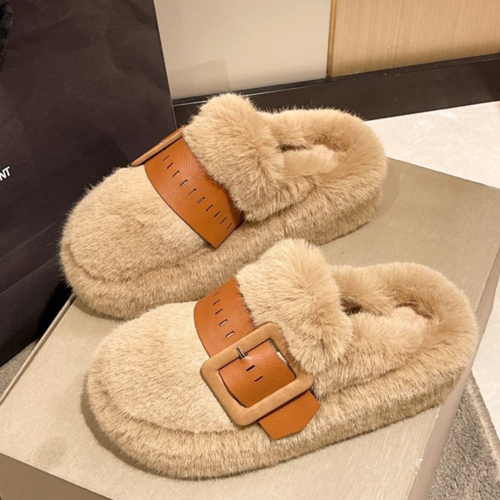 Jasmine - Chic and Luxurious House Slippers