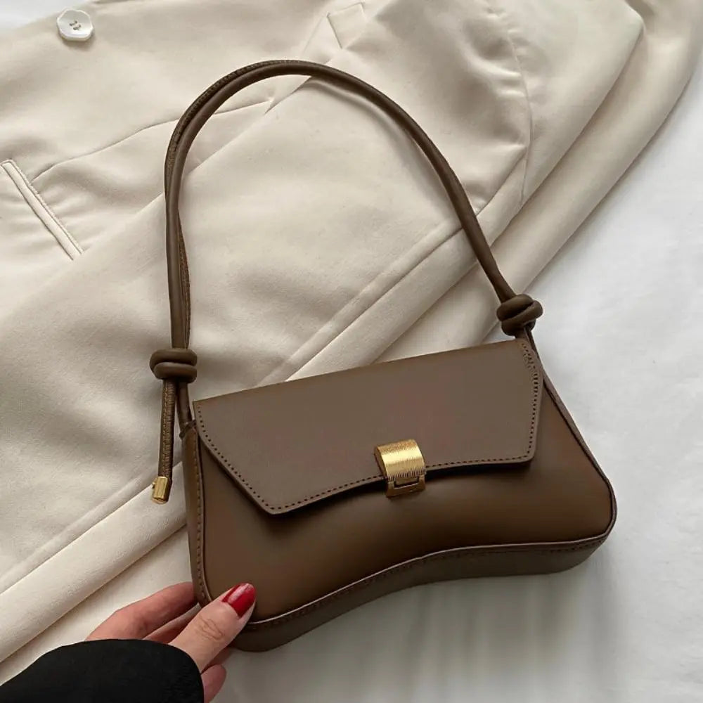 Molly - Retro Flap Shoulder Bag