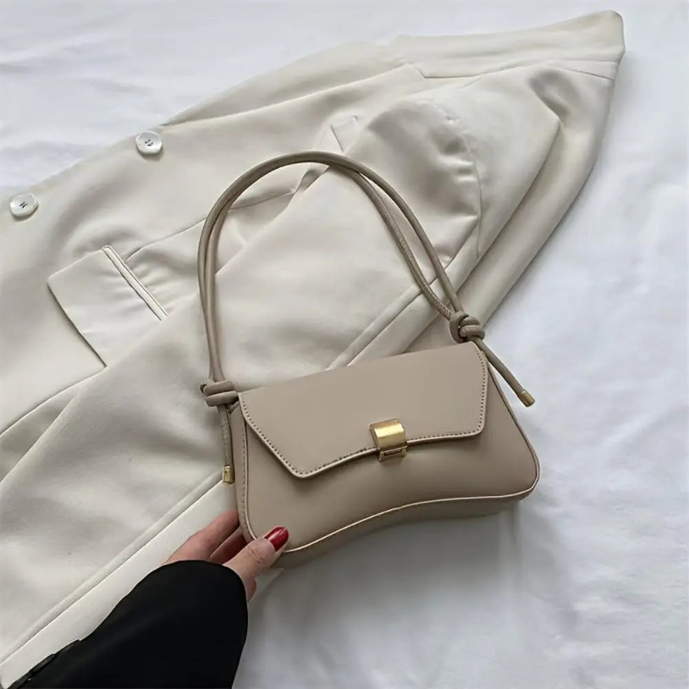 Molly - Retro Flap Shoulder Bag