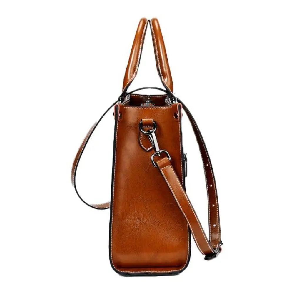 Tully - Classic and Functional Handbag