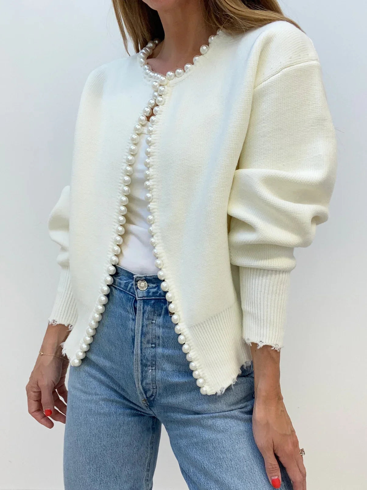 Grace - Pearl Cardigan Elegant and Timeless