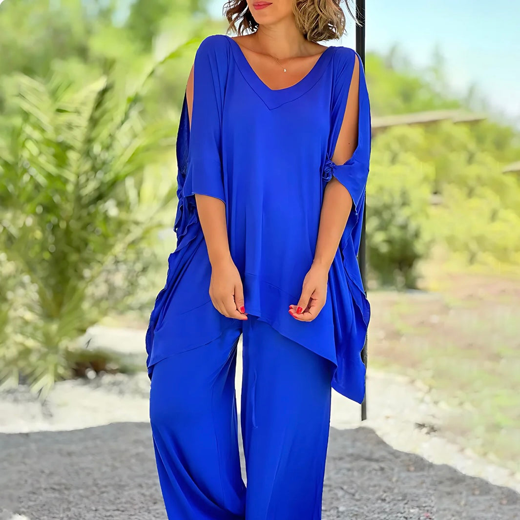 Dulcie - Relaxed Peek-A-Boo Shoulder Set