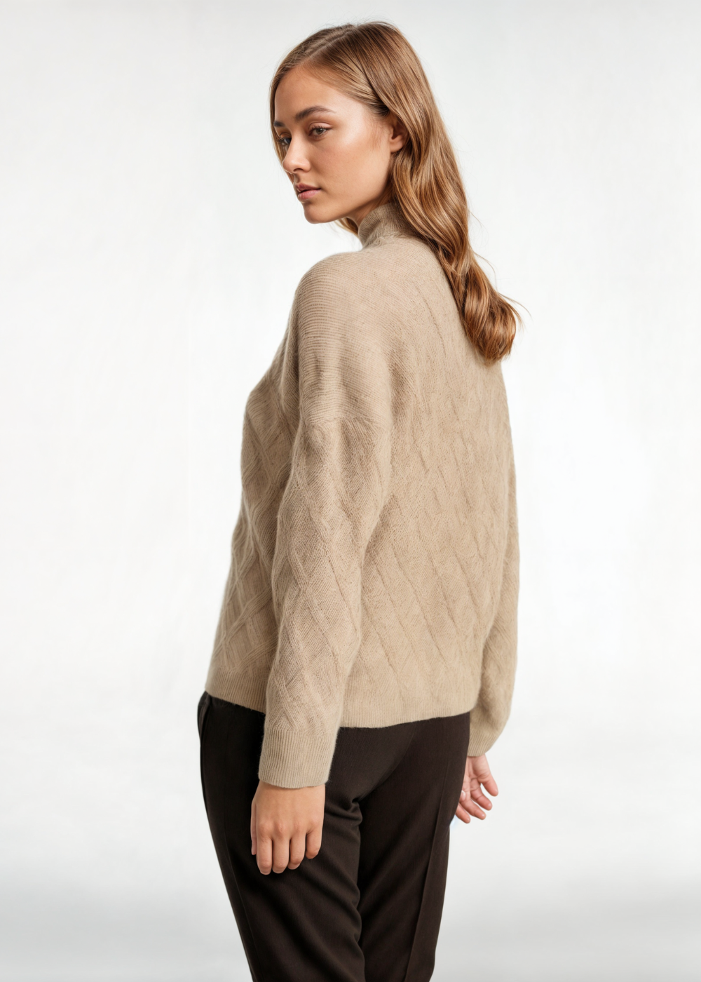 Isla - Cashmere Turtleneck