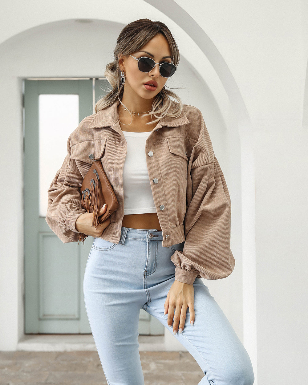 Anika - Trendy Cropped Jacket