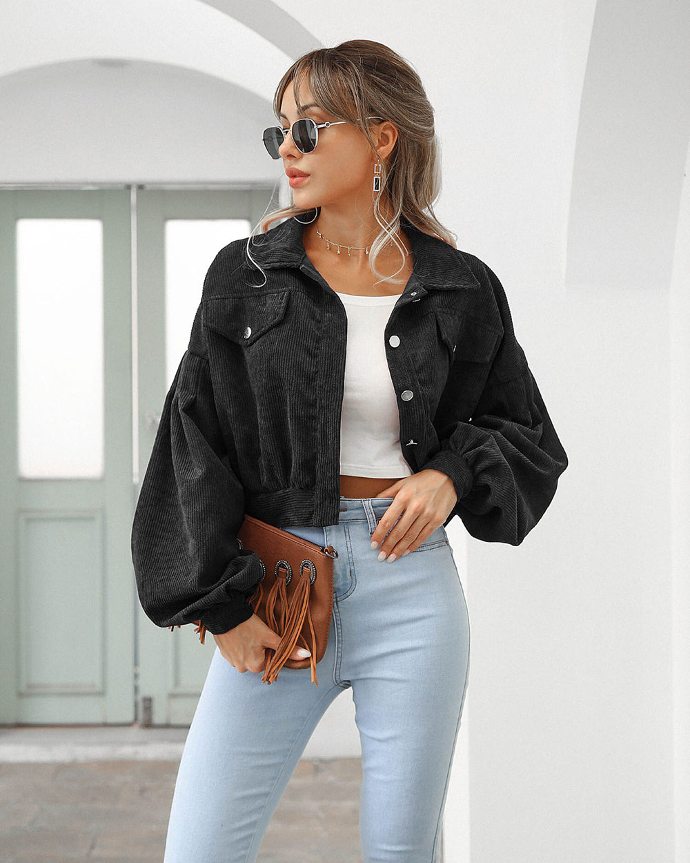 Anika - Trendy Cropped Jacket