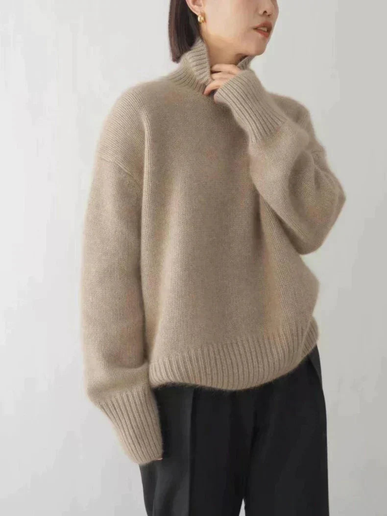 Bea - Cozy Turtleneck Sweater for Warmth