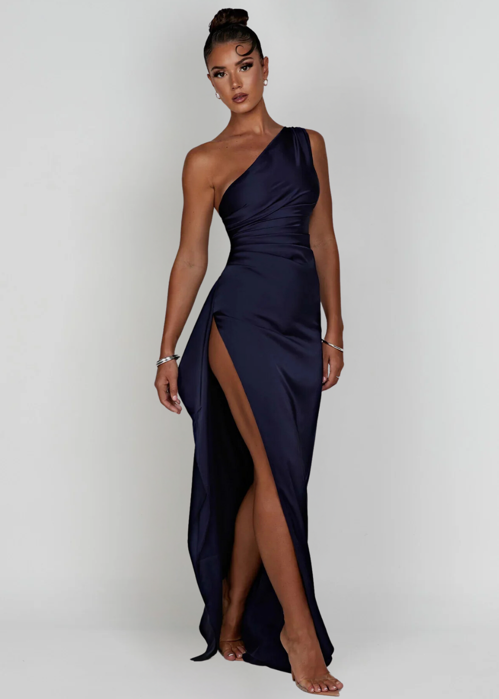 Luna - Elegant Maxi Dress