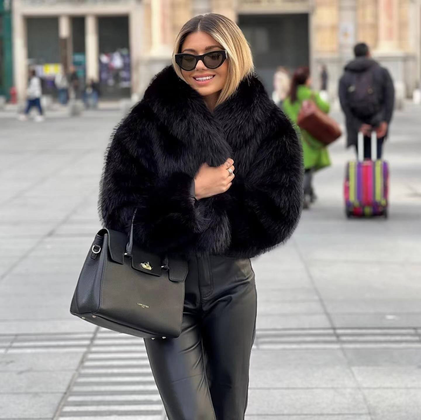 Caitlin - Chic and Elegant Winter Fur Jacket