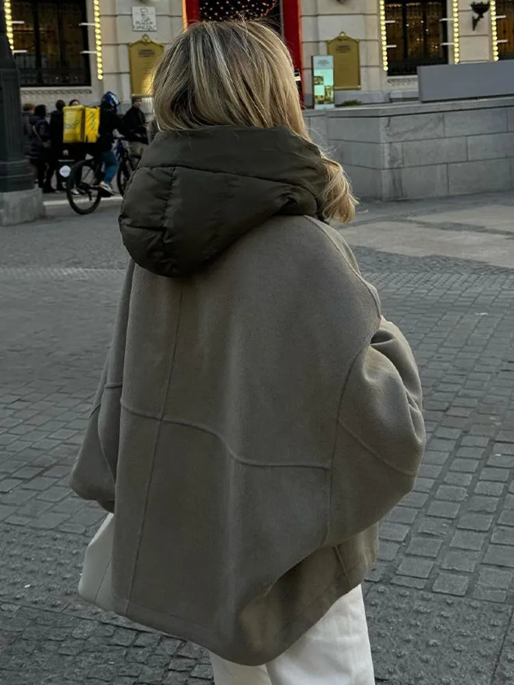 Alma - Oversized Hooded Jacket for Effortless Style