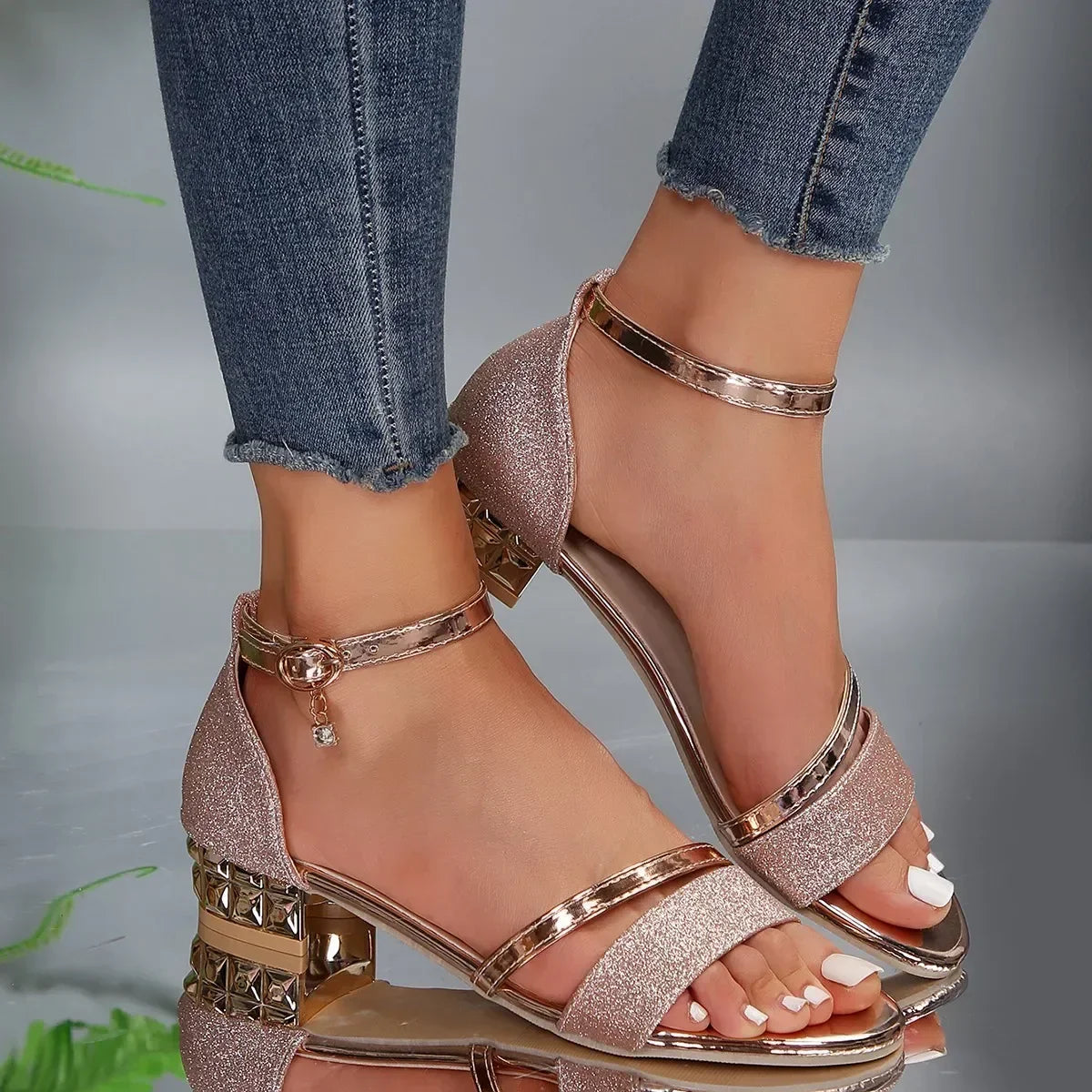 Rhiannon - Comfortable Summer Sandals