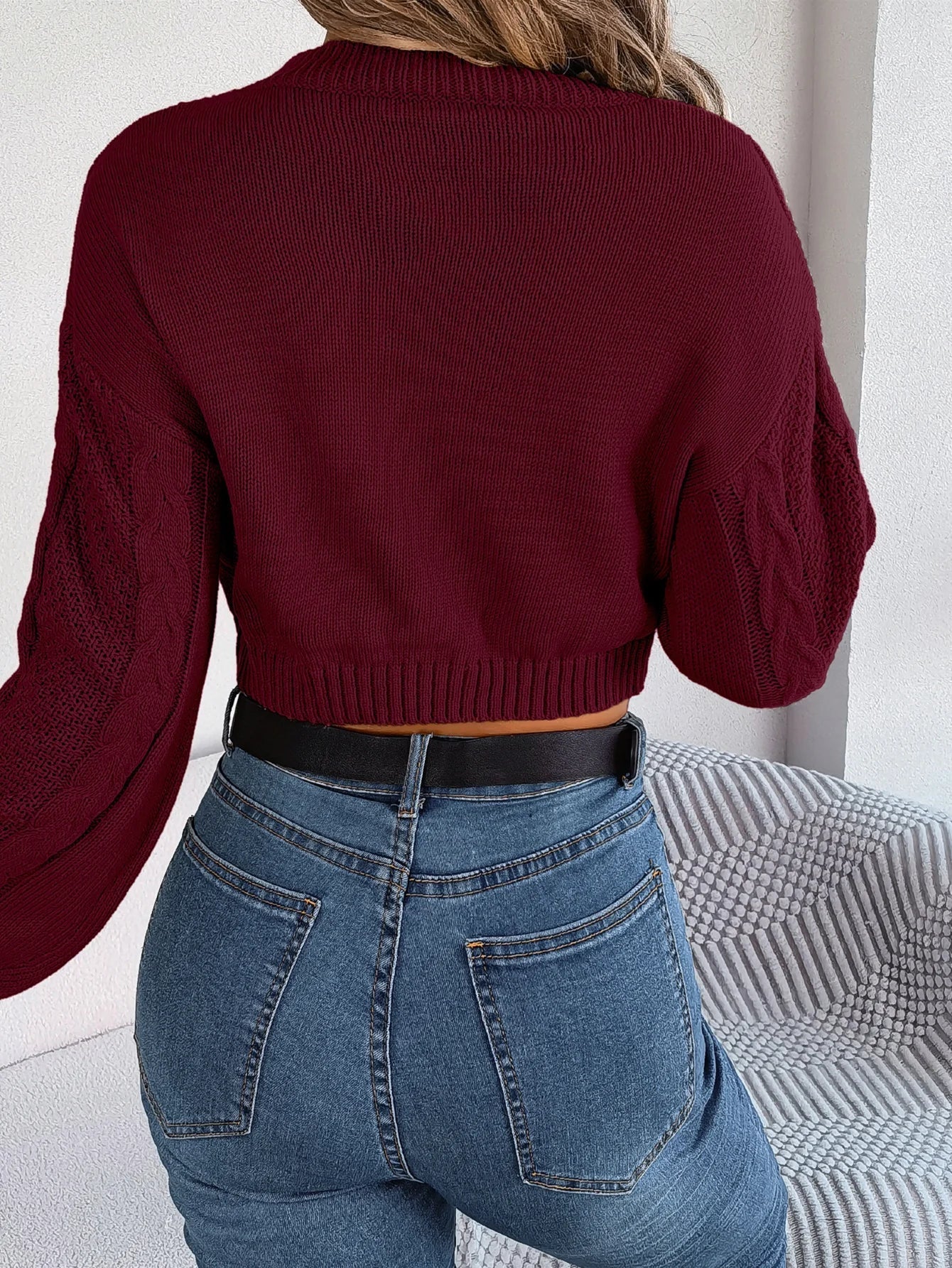 Casey - Trendy Cropped Knit Sweater