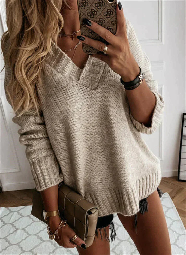 Billie - Soft Knit V-Neck Sweater for Women