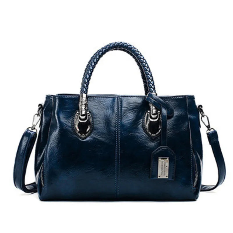 Phoebe - Elegant Leather Duffle Bag