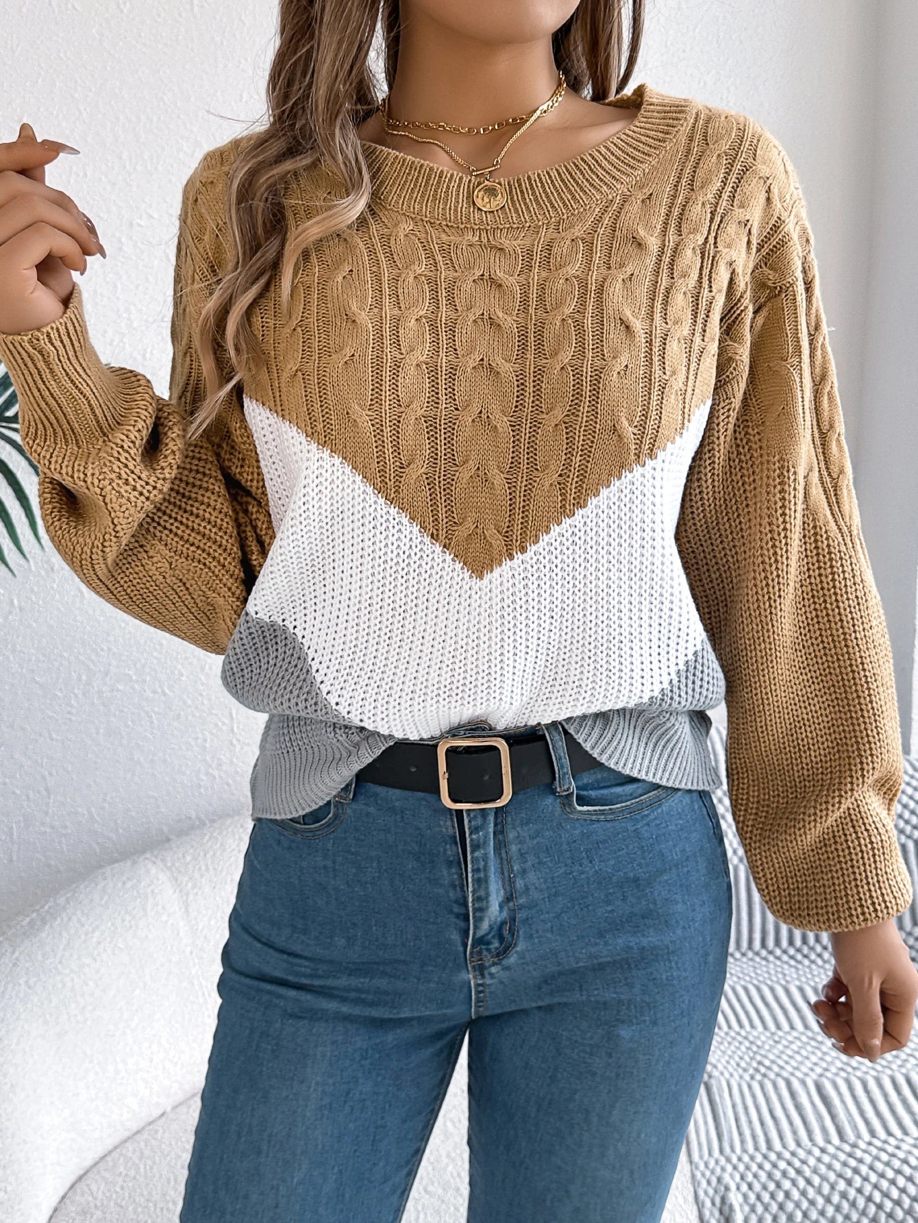 Elise - Cable Knit Sweater