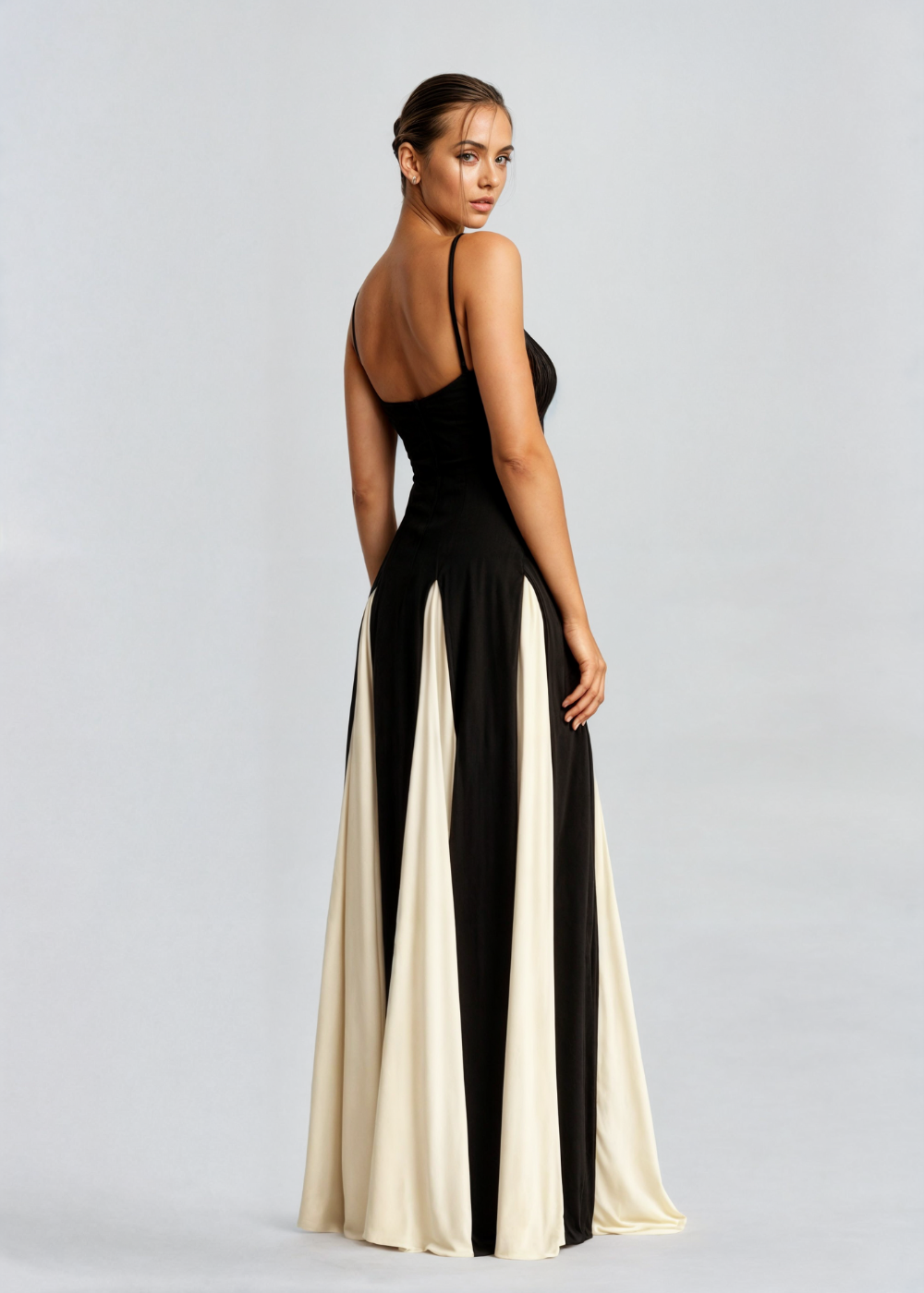 Serena - Elegant Maxi Dress