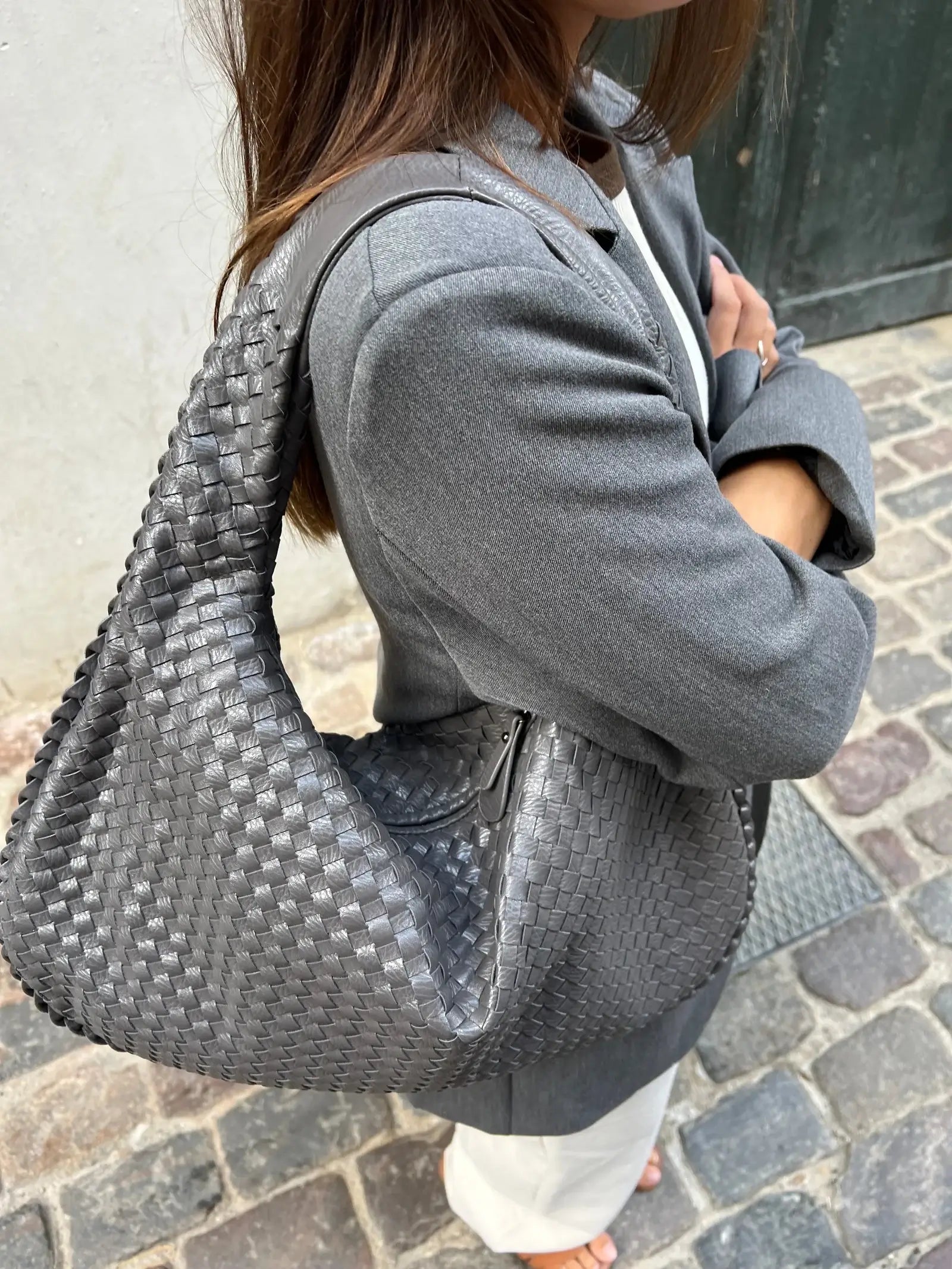 Arielle - Woven Shoulder Bag XL