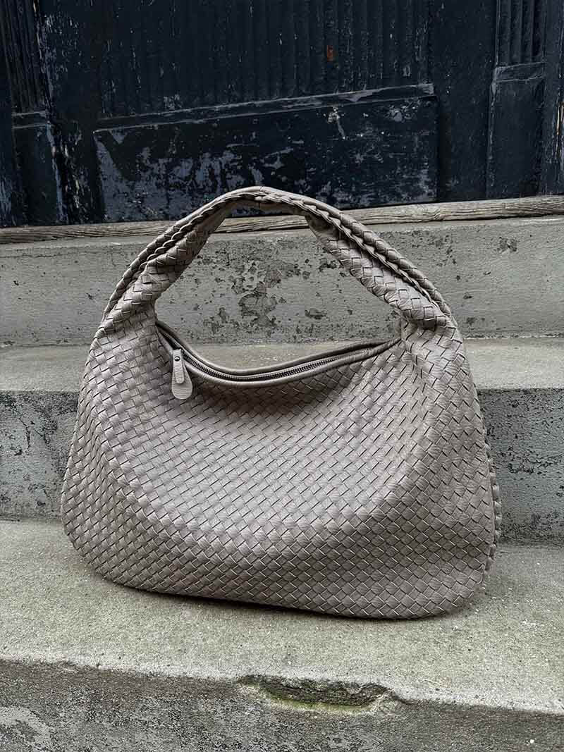 Arielle - Woven Shoulder Bag XL