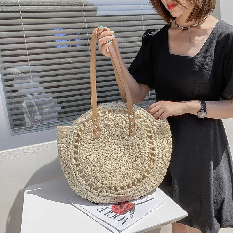 Winona - Round Shoulder Bag