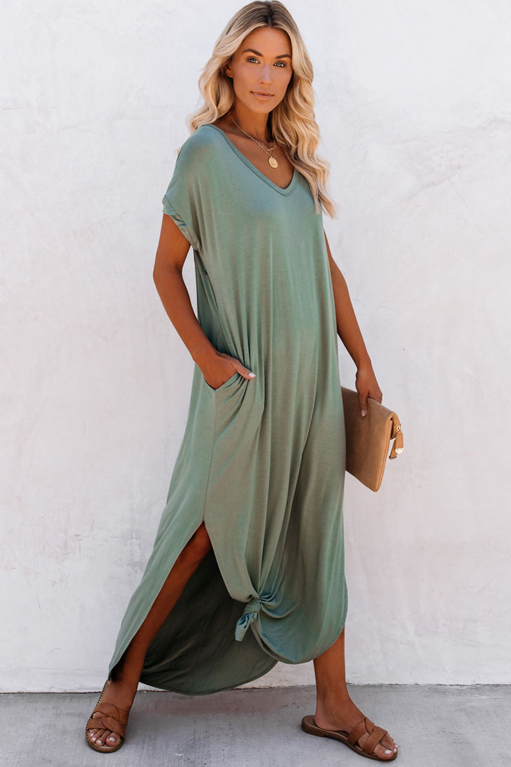 Leila – V-Neck Maxi T-Shirt Dress with Pockets & Side Slits