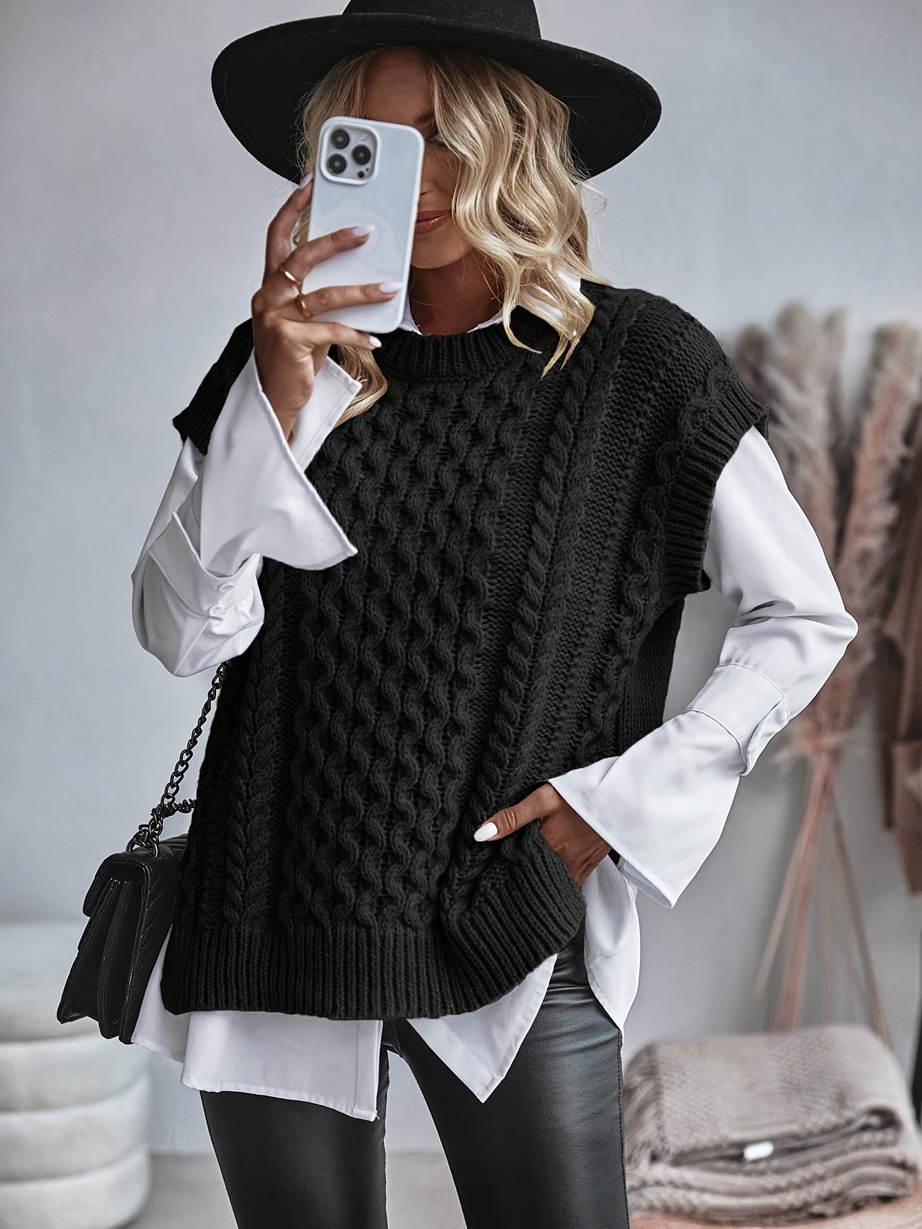 Audrey - Elegant Cable Knit Vest with Split Hem for Women