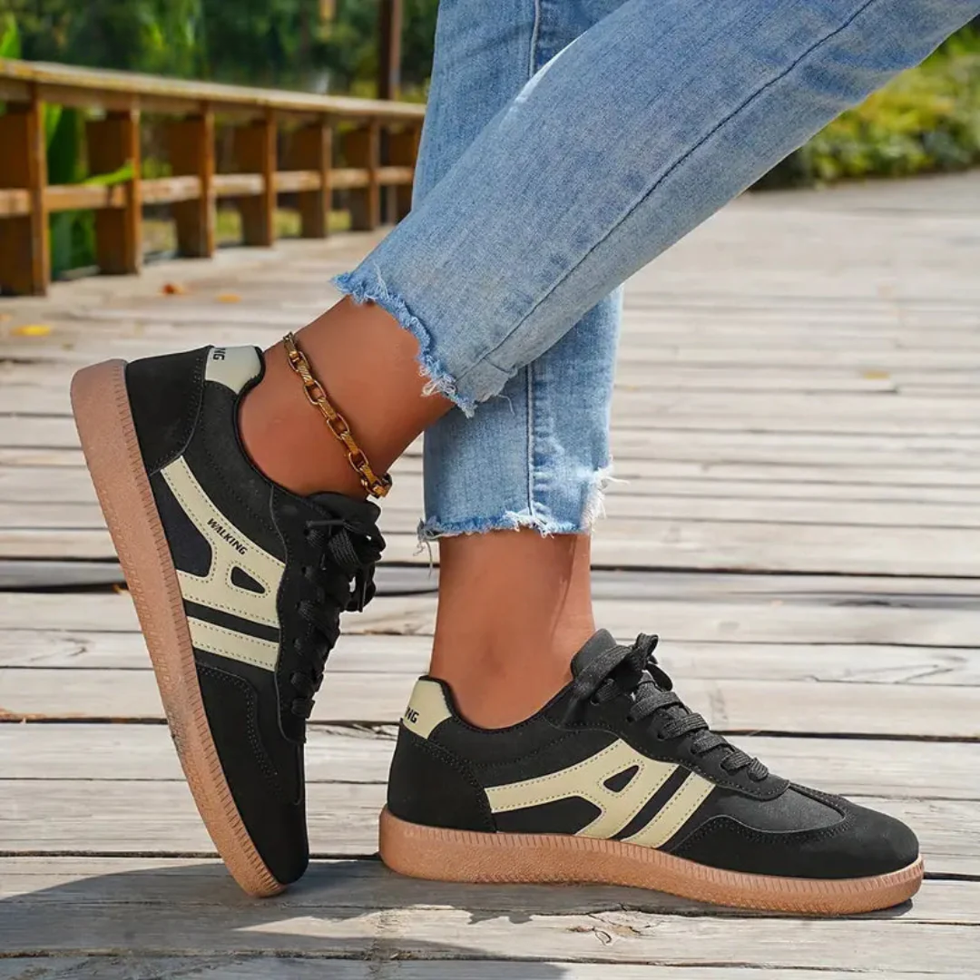 Claire - Classic Street Sneakers