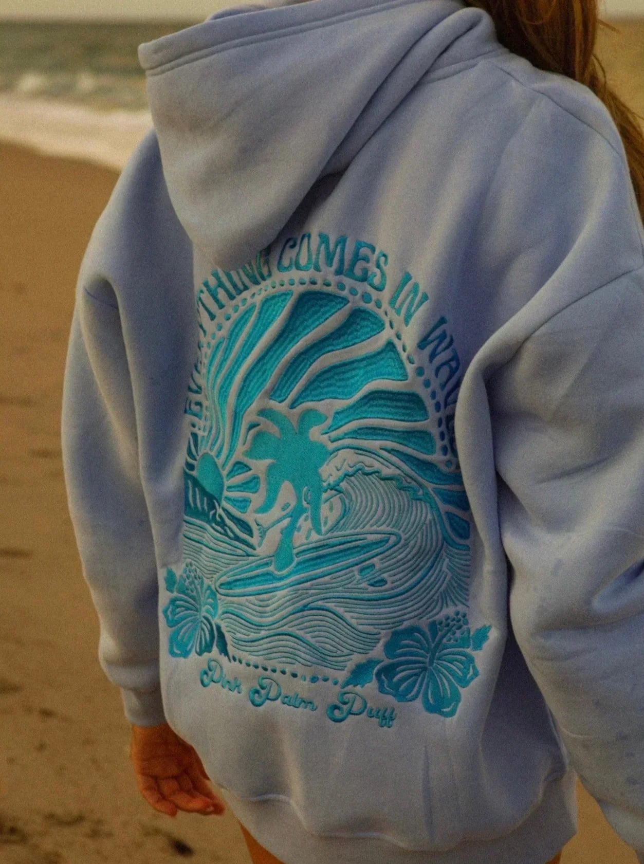 Lumi - Oversized Comfy Hoodie with Tropical Design