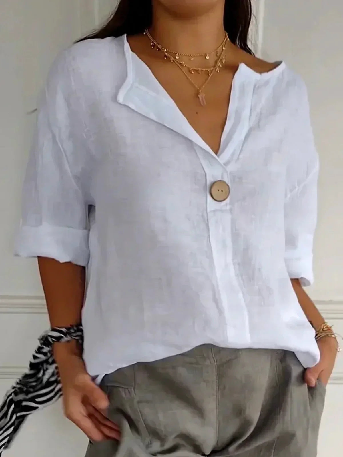 Aveline - Casual V-Neck Blouse