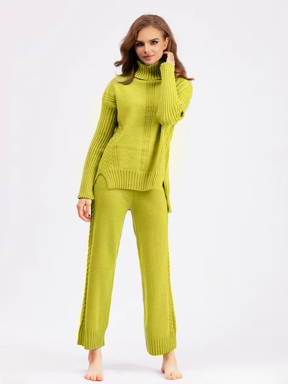 Charli - Cozy Turtleneck Set