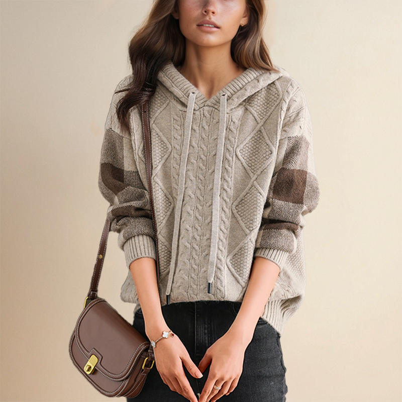 Mae - Stylish Cable Knit Sweater