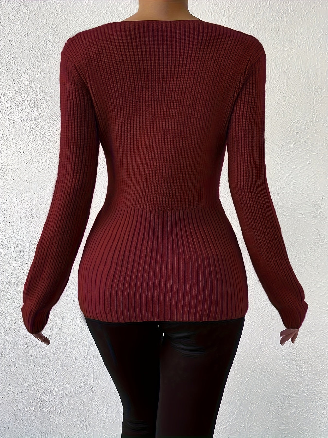 Ellie - Elegant V-Neck Sweater