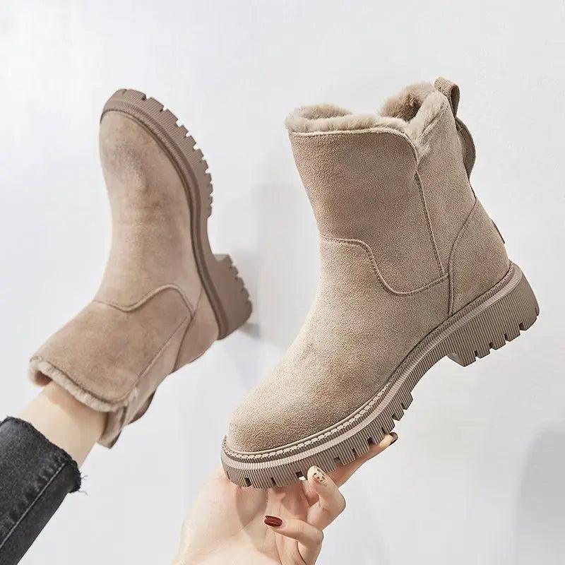 Paloma - Supportive Casual Boots for Everyday Comfort