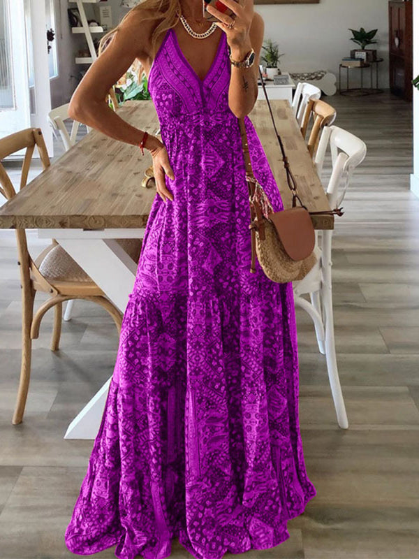 Juliana - Bohemian Maxi Dress with Paisley Print and Halter Neckline