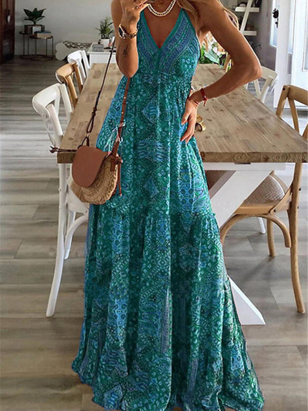 Juliana - Bohemian Maxi Dress with Paisley Print and Halter Neckline