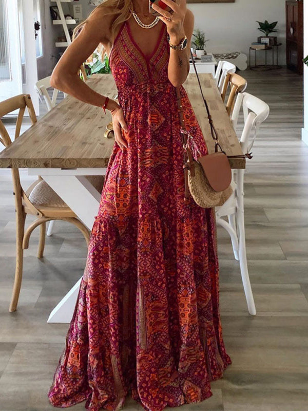 Juliana - Bohemian Maxi Dress with Paisley Print and Halter Neckline