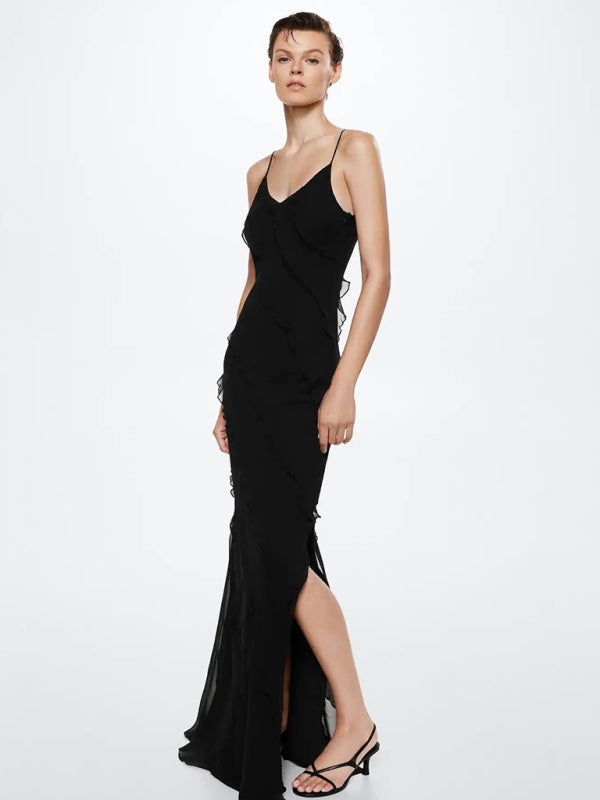 Polly - Ruffled Maxi Dress with Spaghetti Straps and V-Neckline