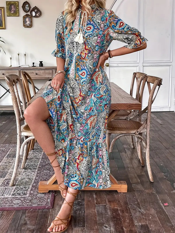 Kalinda – Paisley Print Maxi Dress