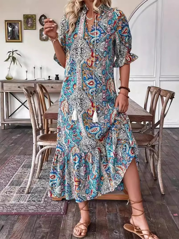 Kalinda – Paisley Print Maxi Dress