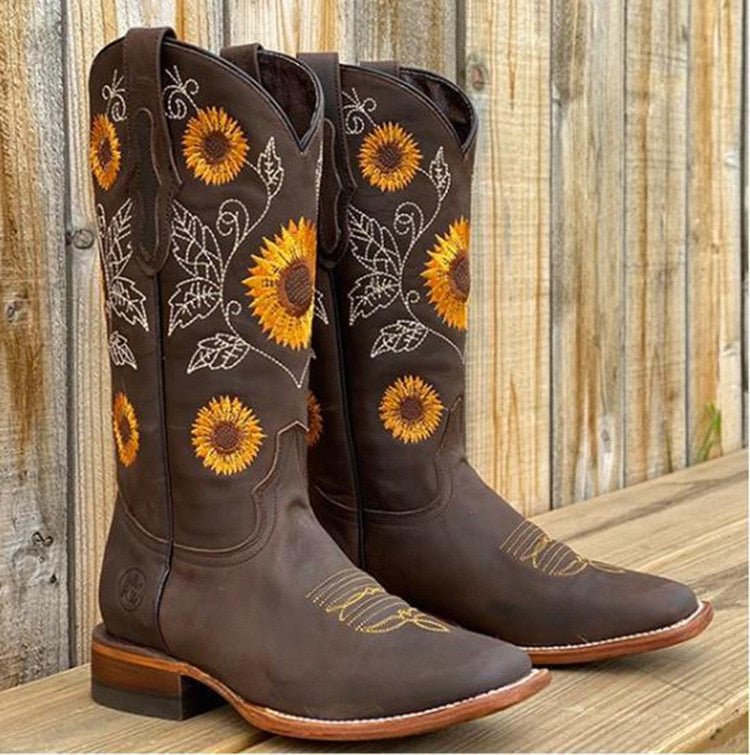 Martha - Bohemian Style Boots
