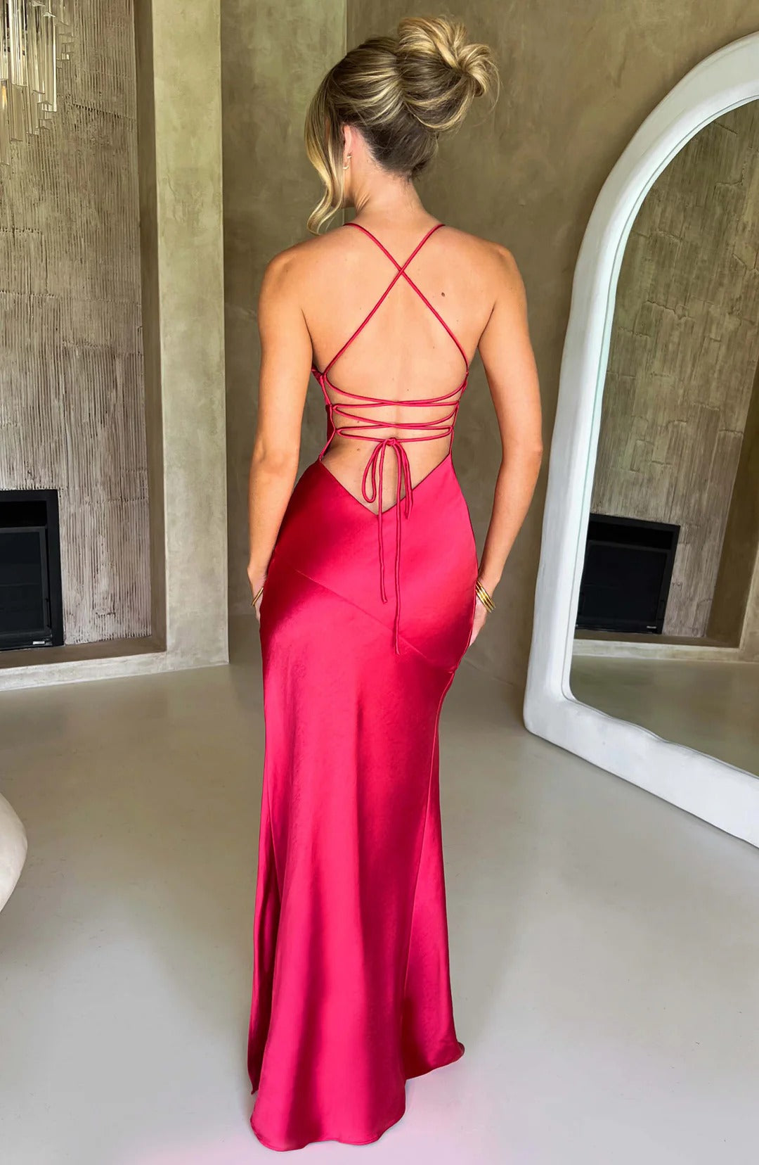 Lena - Timeless Elegant Dress