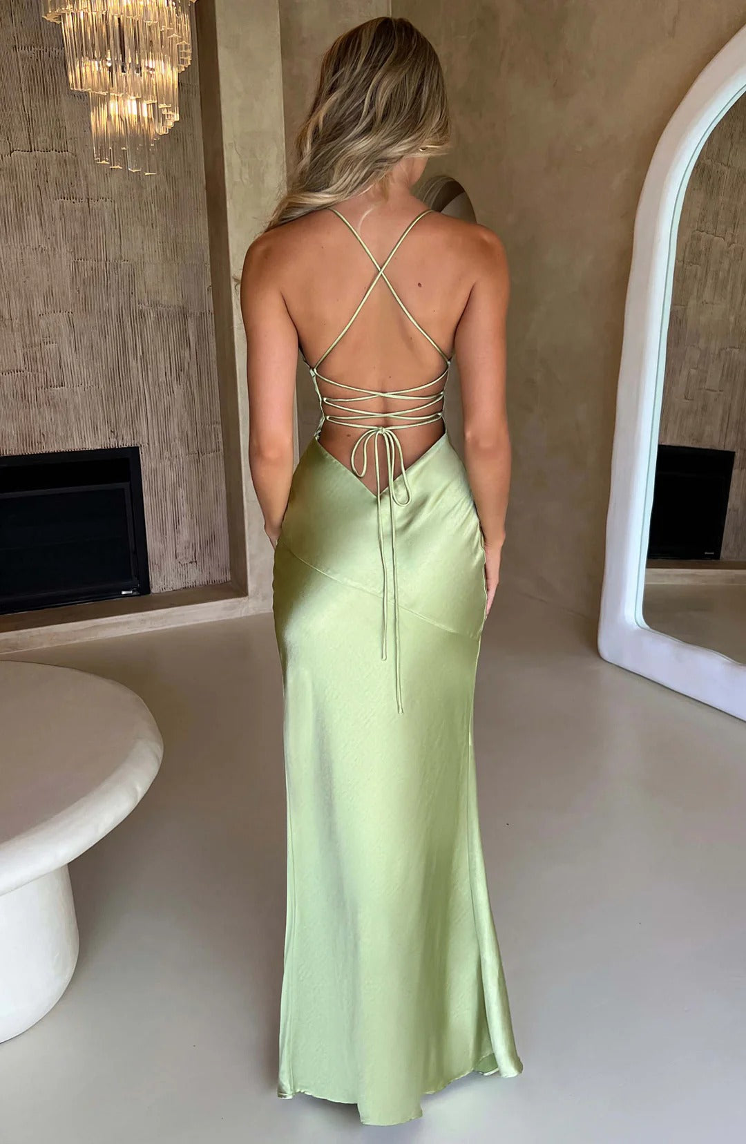 Lena - Timeless Elegant Dress
