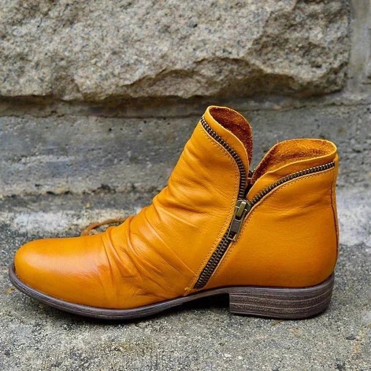 Riley - Women's Zipped Leather Ankle Boots