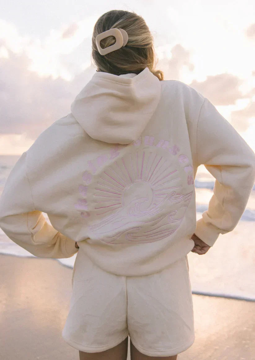 Lumi - Oversized Comfy Hoodie with Tropical Design