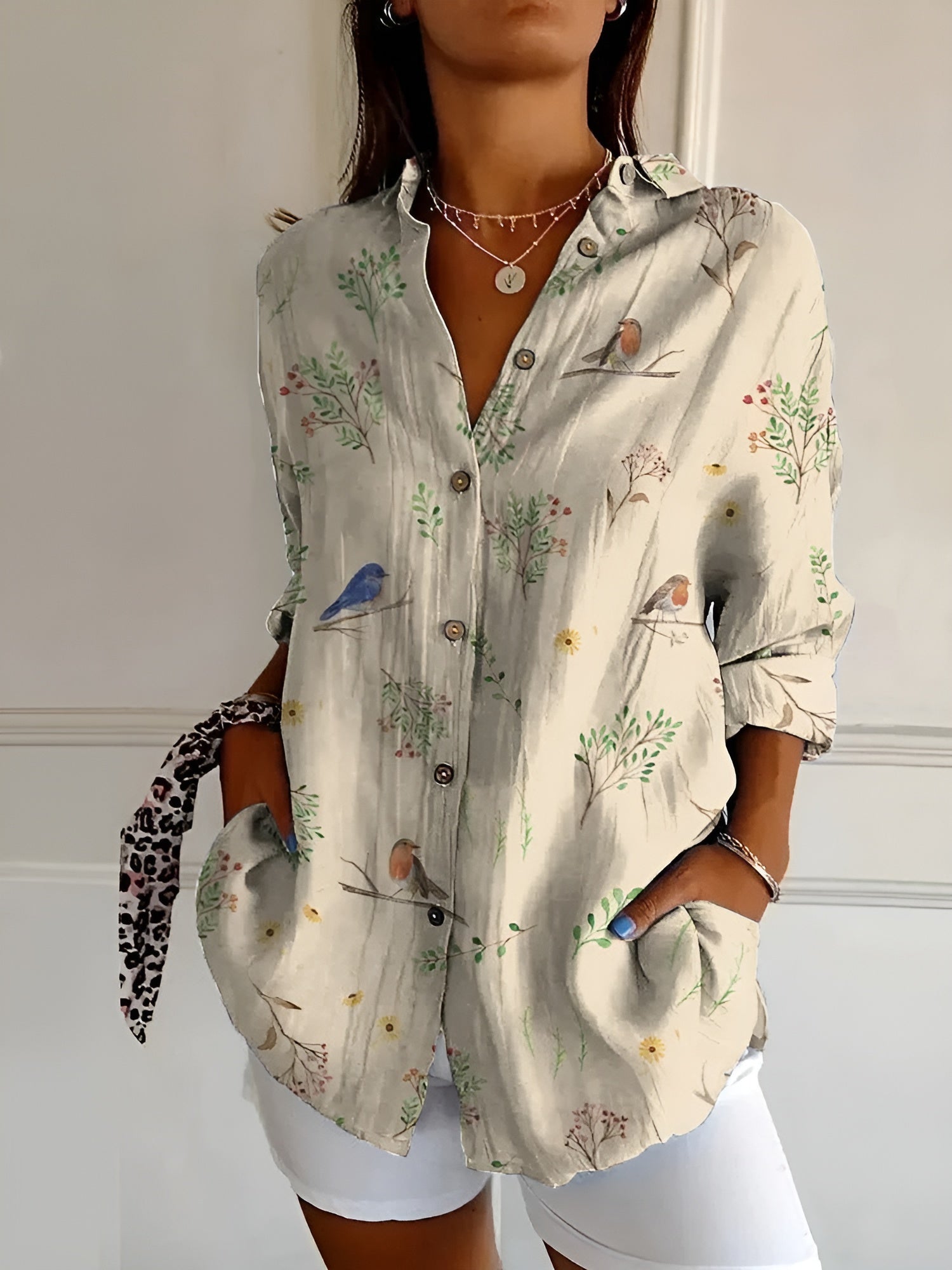 Daisy - Women's Printed Blouse